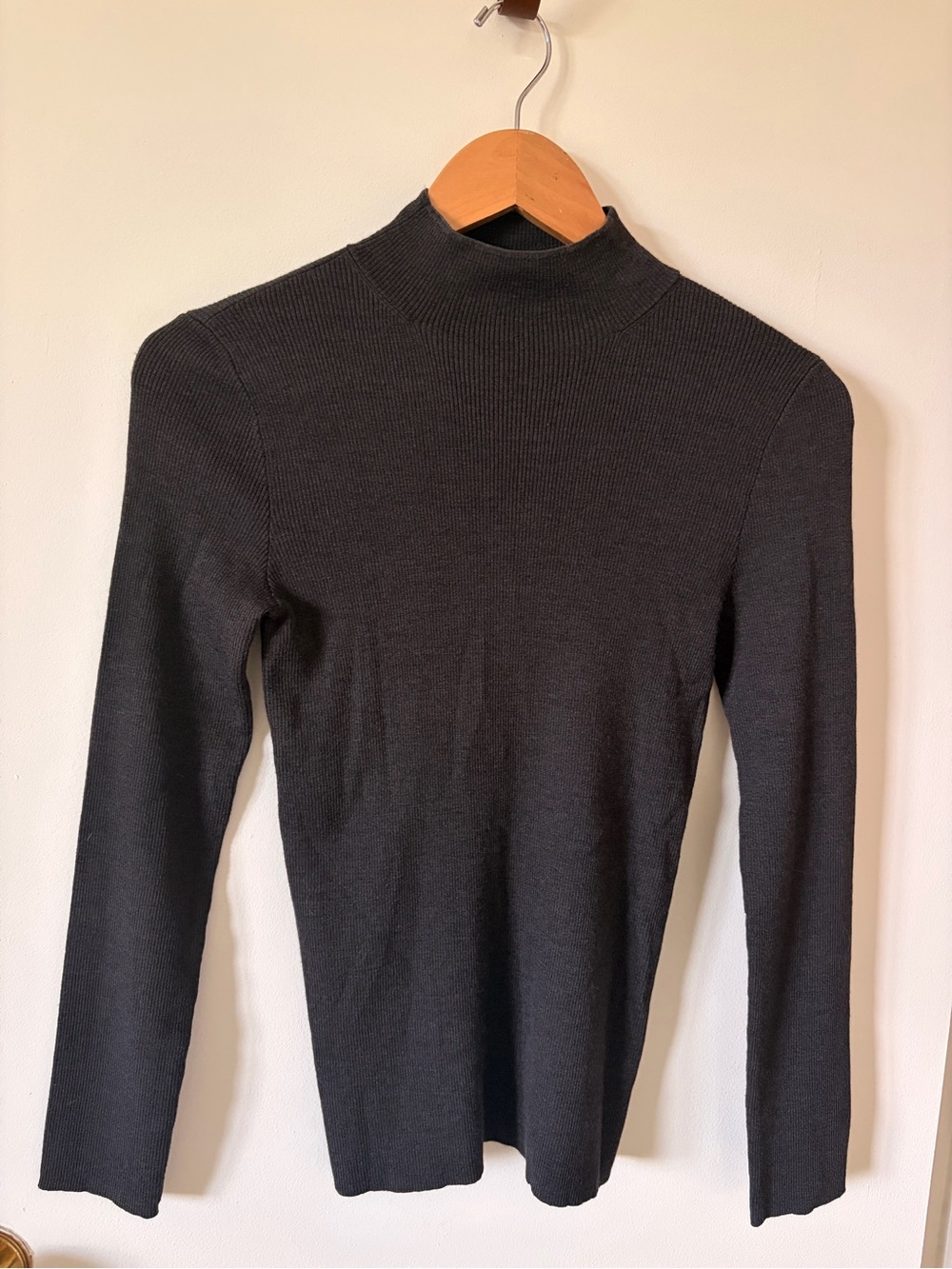 St. John Milano Knit Black Mock Neck Sweater Petite Wool Rayon